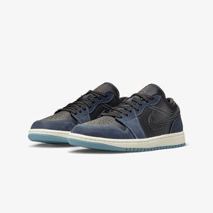 Jordan | AIR JORDAN 1 LOW SE  { BLACK/BLACK-DARK OBSIDIAN-SAIL