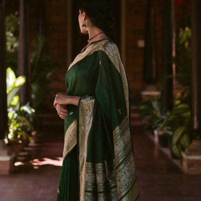 Dark Green Handloom Silk Cotton Saree With Maan (Deer) And Elephant (Yannai) Motifs