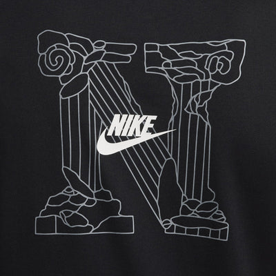 NIKE | SPORTSWEAR T-SHIRT { BLACK