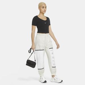 NIKE | SPORTSWEAR FUTURA LUXE { BLACK/BLACK/WHITE