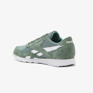 Reebok | CL NYLON  { HARGRN/FTWWHT/HARGRN