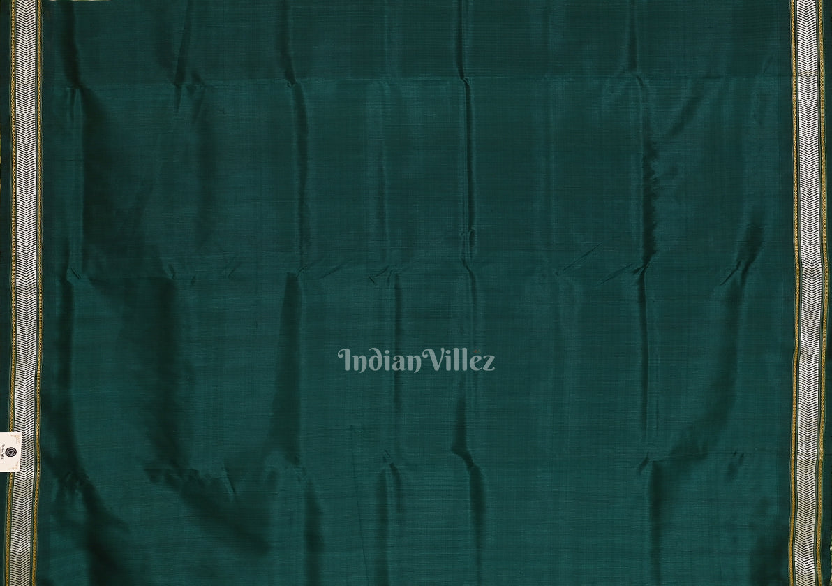 Green with Multicolor Contemporary Silk Saree with Jala Anchal