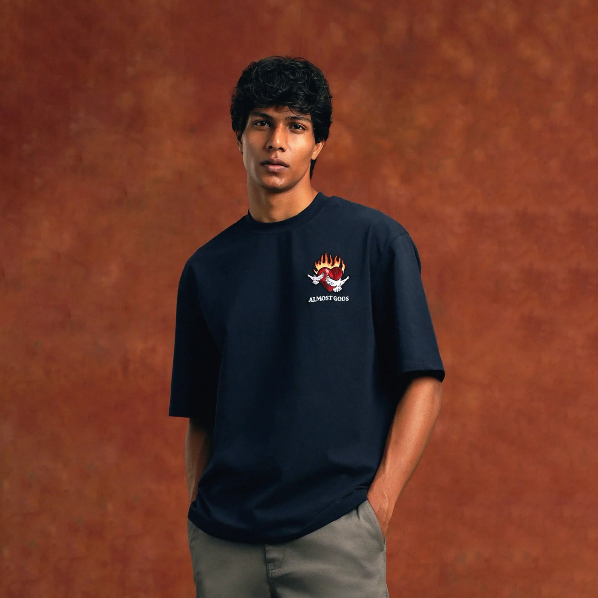 ALMOST GODS | BURNING HEART BOXY TEE { NAVY