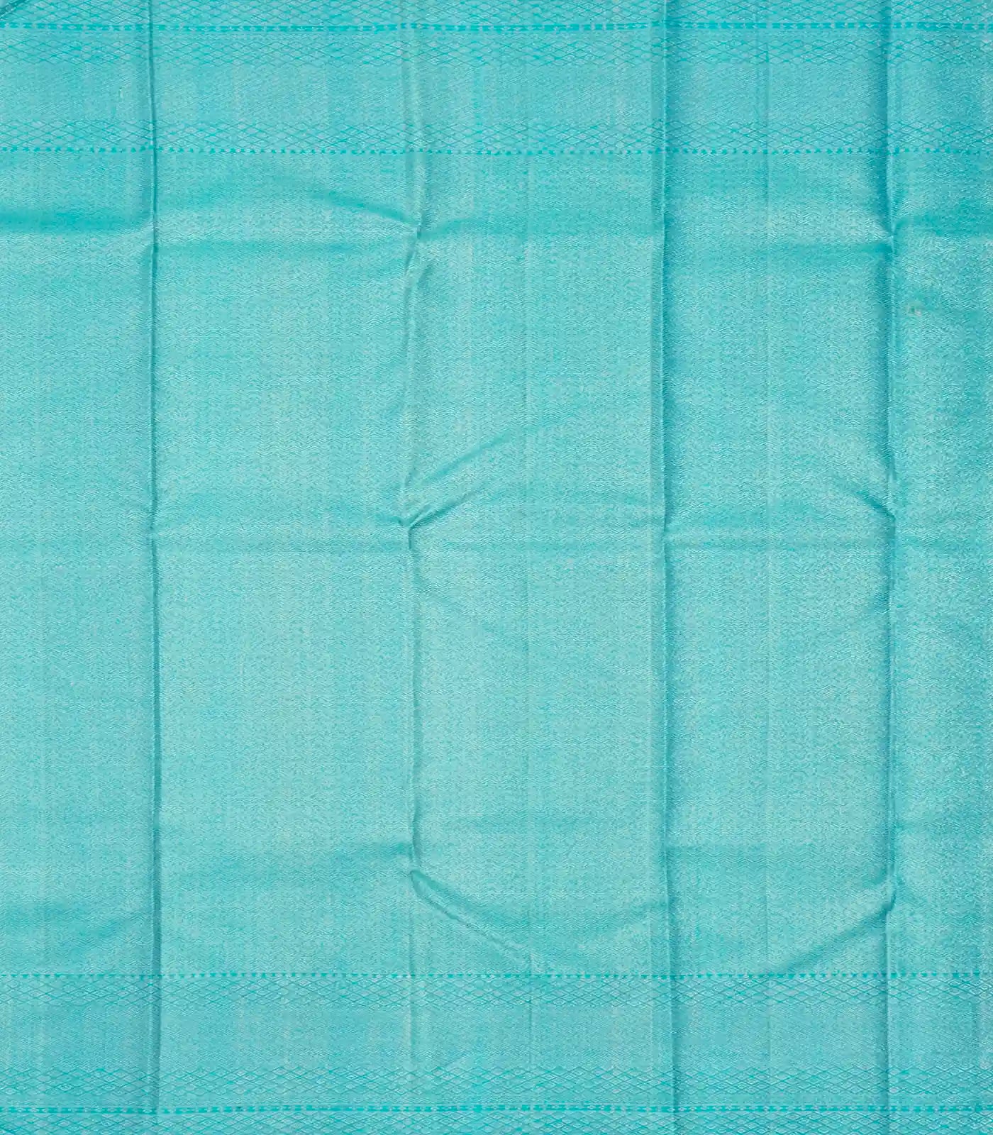 Peach Handloom Kanchipuram Korvai Silk Saree With Turquoise Border