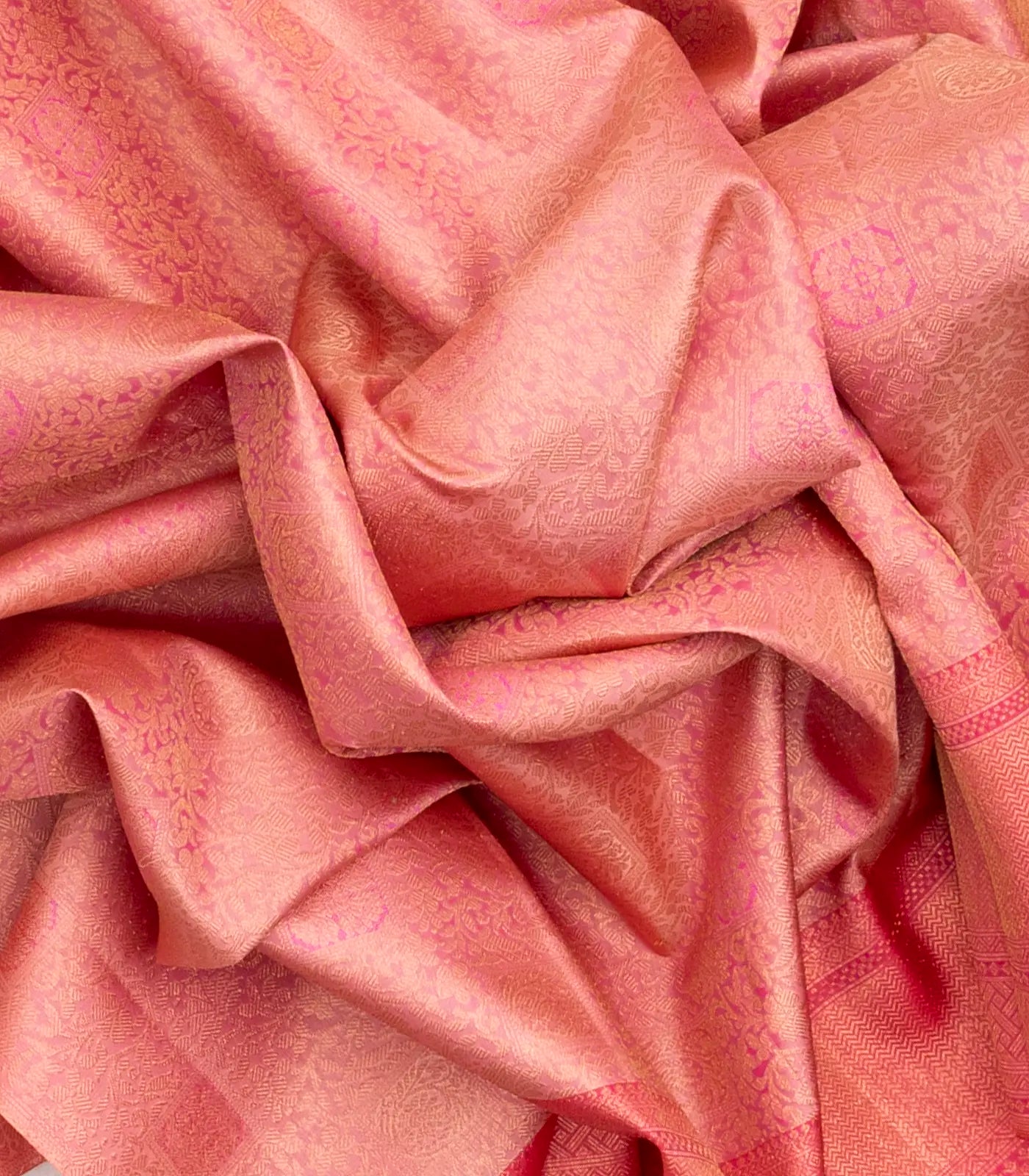 Pink Handloom Kanchipuram Silk Saree With Floral Motifs