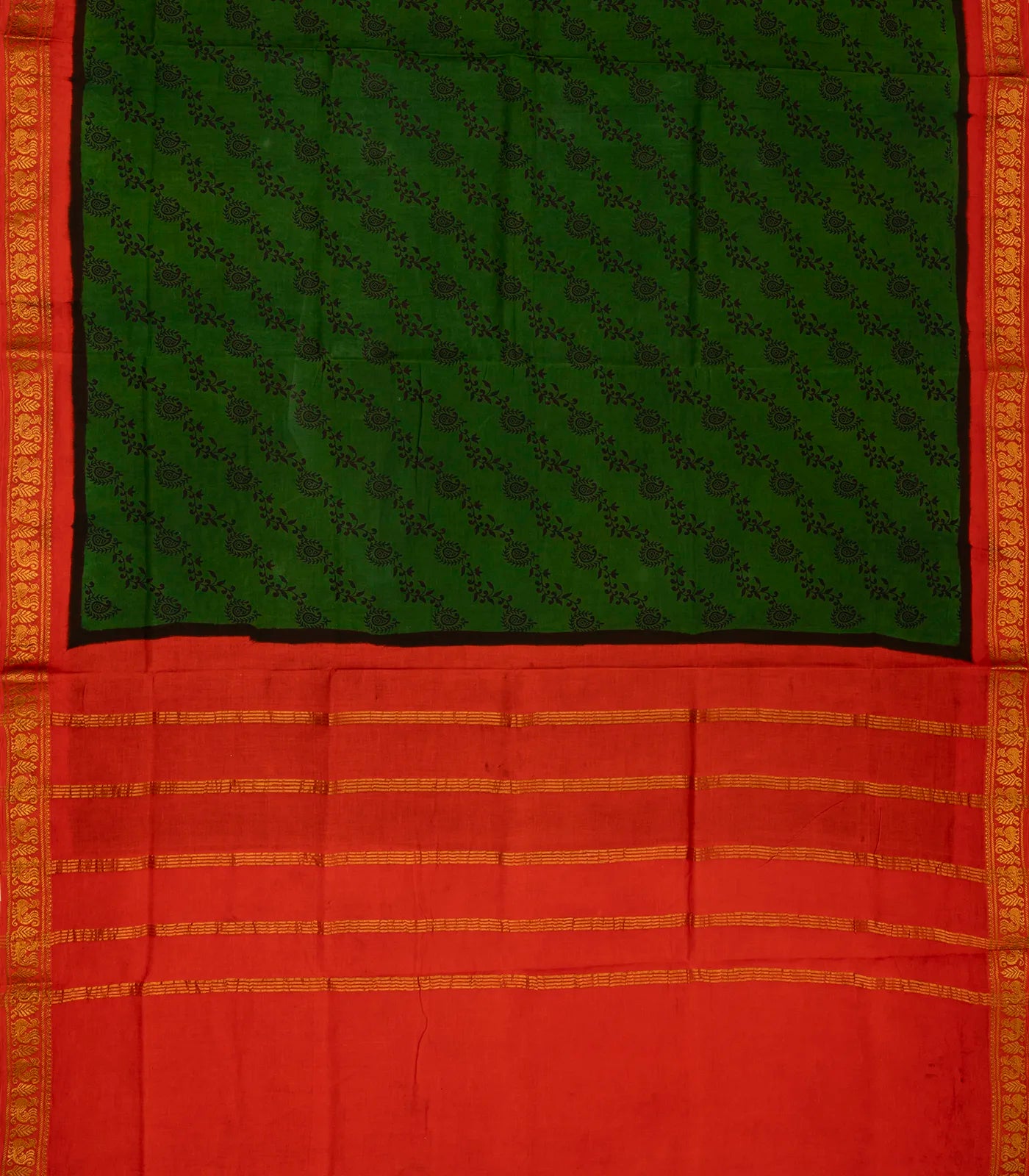 Dark Green Sungudi Cotton Saree With Floral Motifs
