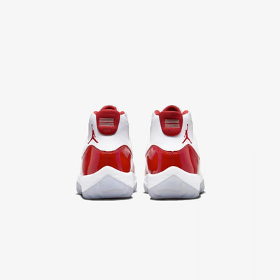 Jordan | AIR JORDAN 11 RETRO  { WHITE/VARSITY RED-BLACK