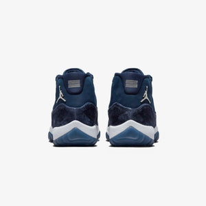 Jordan | AIR JORDAN 11 RETRO  { MIDNIGHT NAVY/METALLIC SILVER