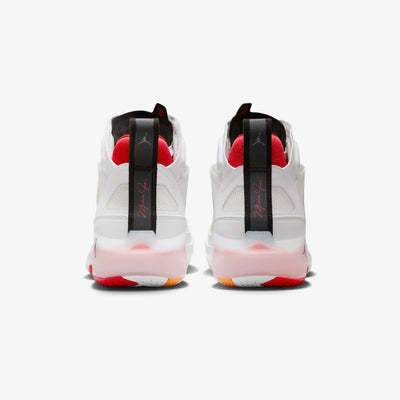 Jordan | AIR JORDAN XXXVII PF  { WHITE/TRUE RED