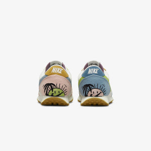 Nike | DAYBREAK SE  { ARCTIC ORANGE / WORN BLUE