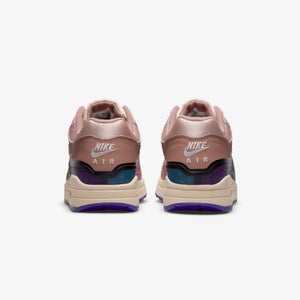 Nike | AIR MAX 1 PRM  { PLUM FOG / FOSSIL ROSE