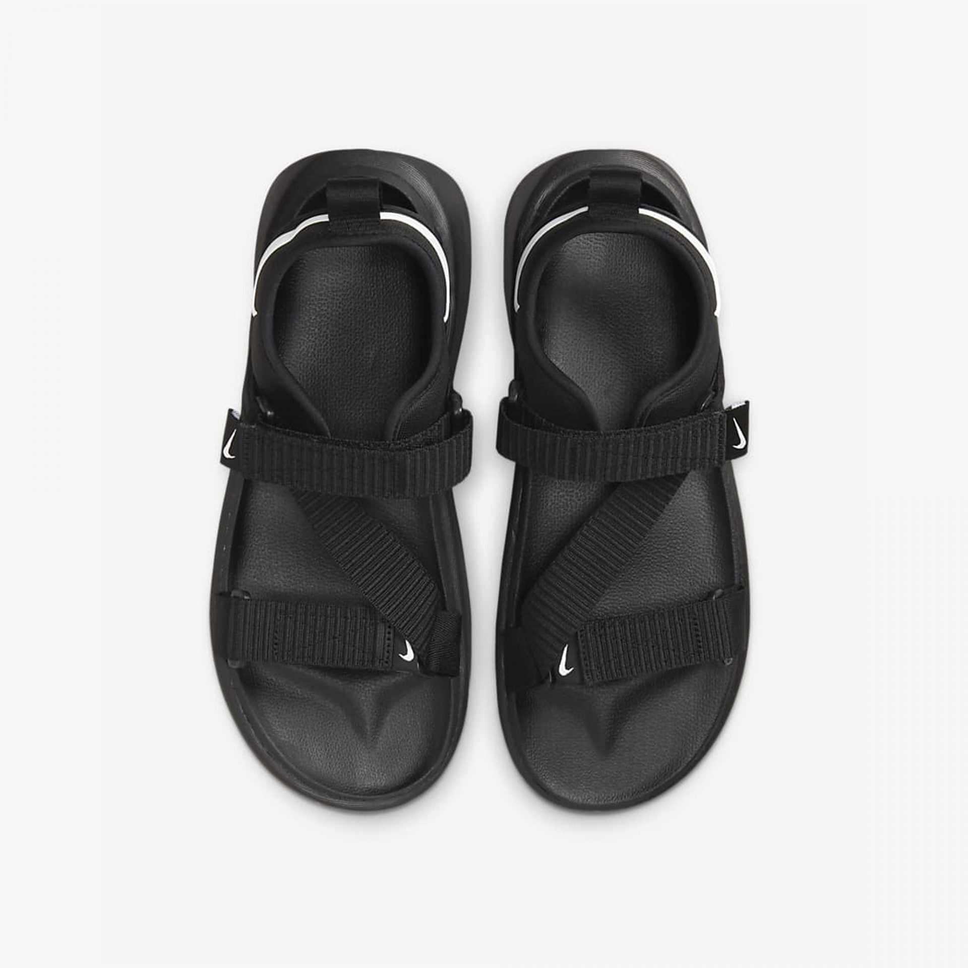 Nike | VISTA  { BLACK/WHITE