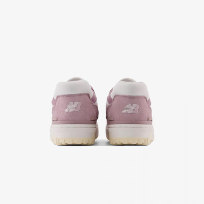 New Balance | 550  { LILAC CHALK