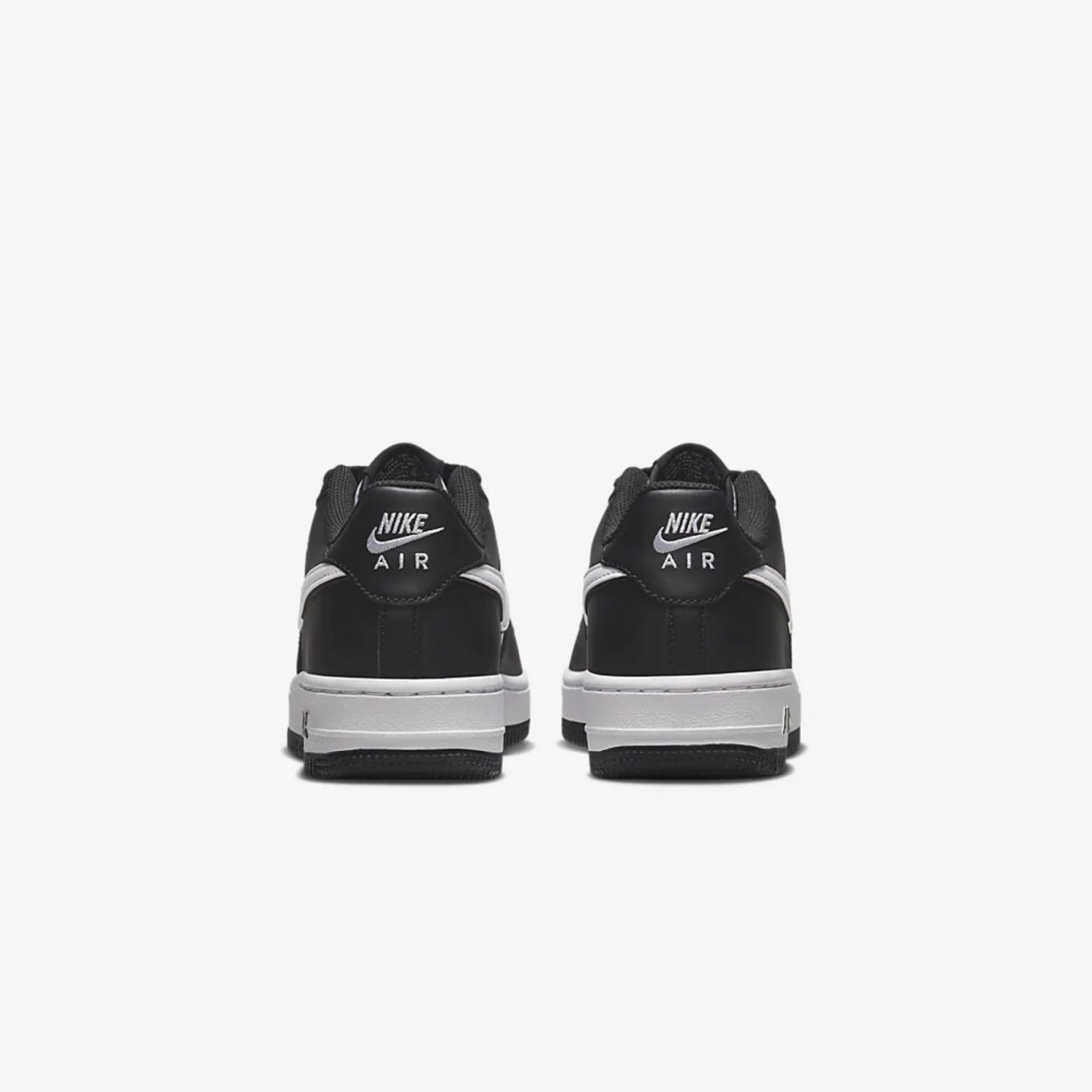 Nike | AIR FORCE 1 LV8 2 (GS)  { BLACK/WHITE