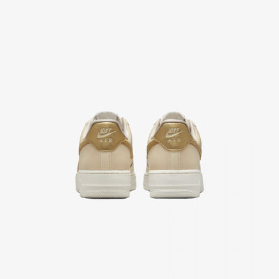 Nike | AIR FORCE 1 '07 { BEIGE/GOLD