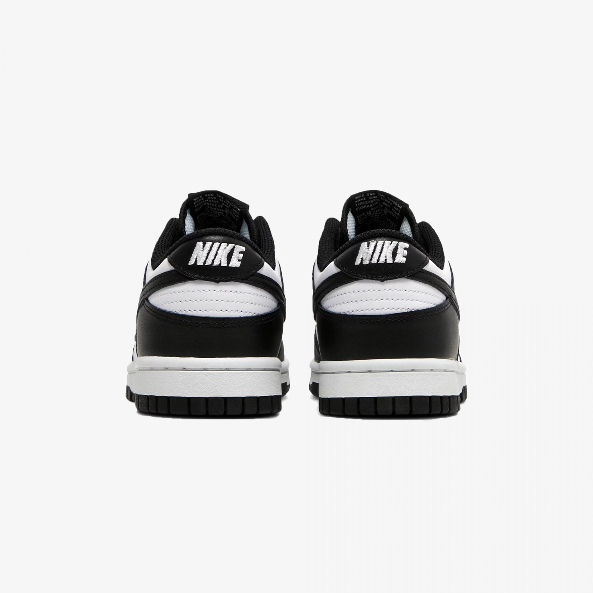 Nike | DUNK LOW  { BLACK