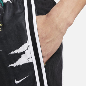 Nike | DRI-FIT DNA+  { BLACK / WHITE