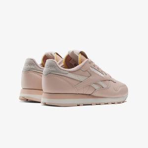 Reebok | CLASSIC LEATHER  { BONE/ASH