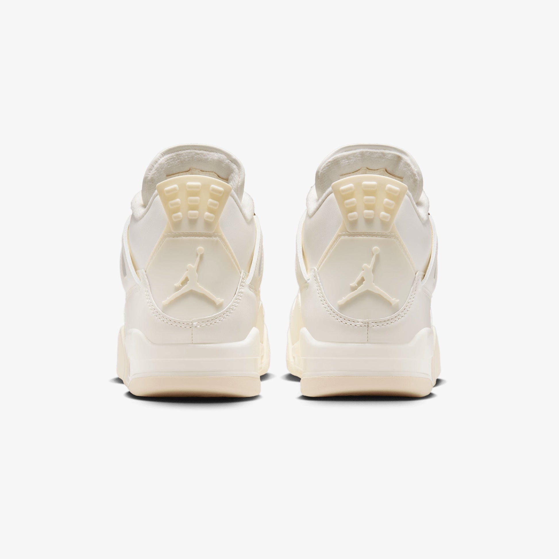 Jordan | AIR JORDAN 4 RETRO  { SAIL/METALLIC GOLD-BLACK