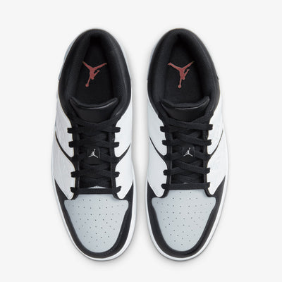 Jordan | NU RETRO 1 LOW  { WHITE/BLACK-LT SMOKE GREY-VARSITY RED