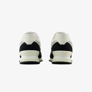 New Balance | 574 { BLACK/CREAM