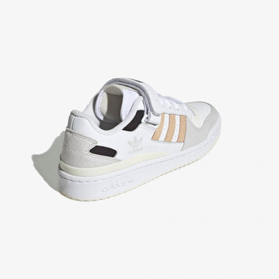 Adidas Originals | FORUM LOW  { WHITE