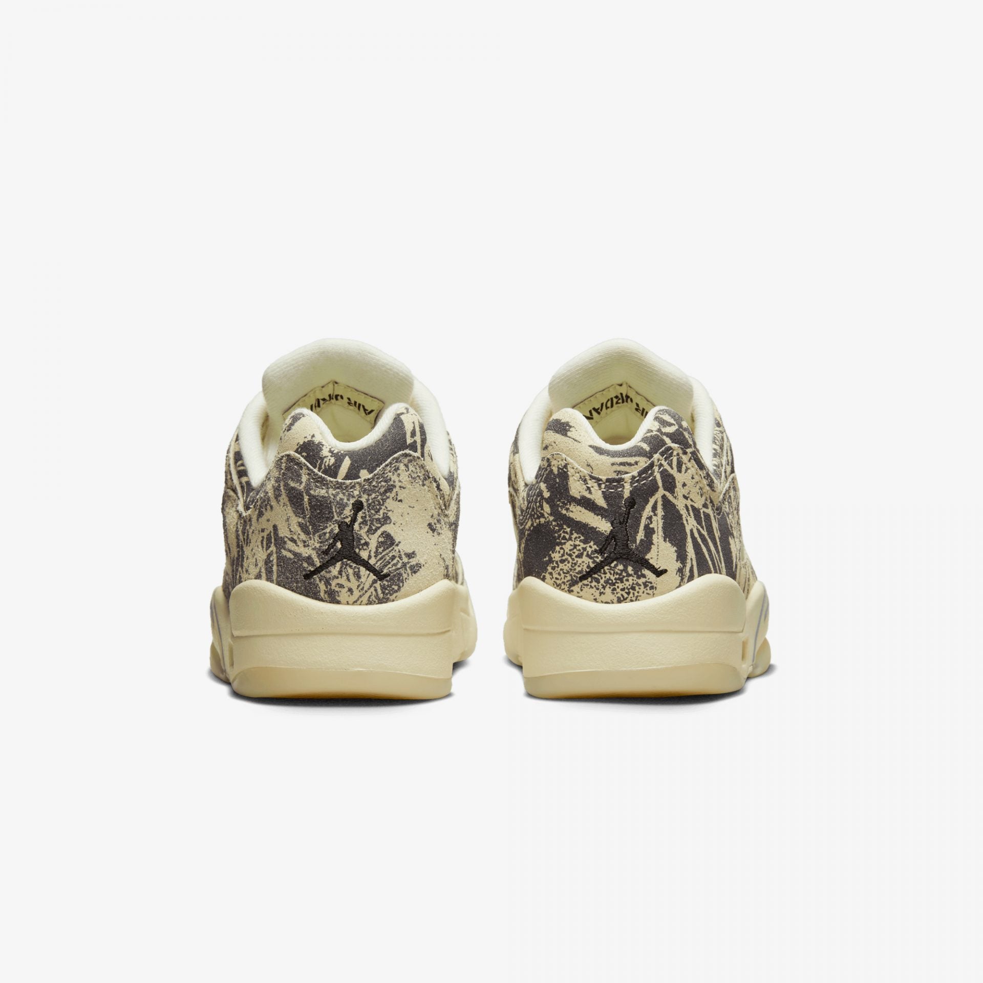 Jordan | AIR JORDAN 5 RETRO LOW  { WHITE/COCONUT MILK
