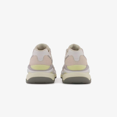 New Balance | 57/40SGC  { MOONBEAM
