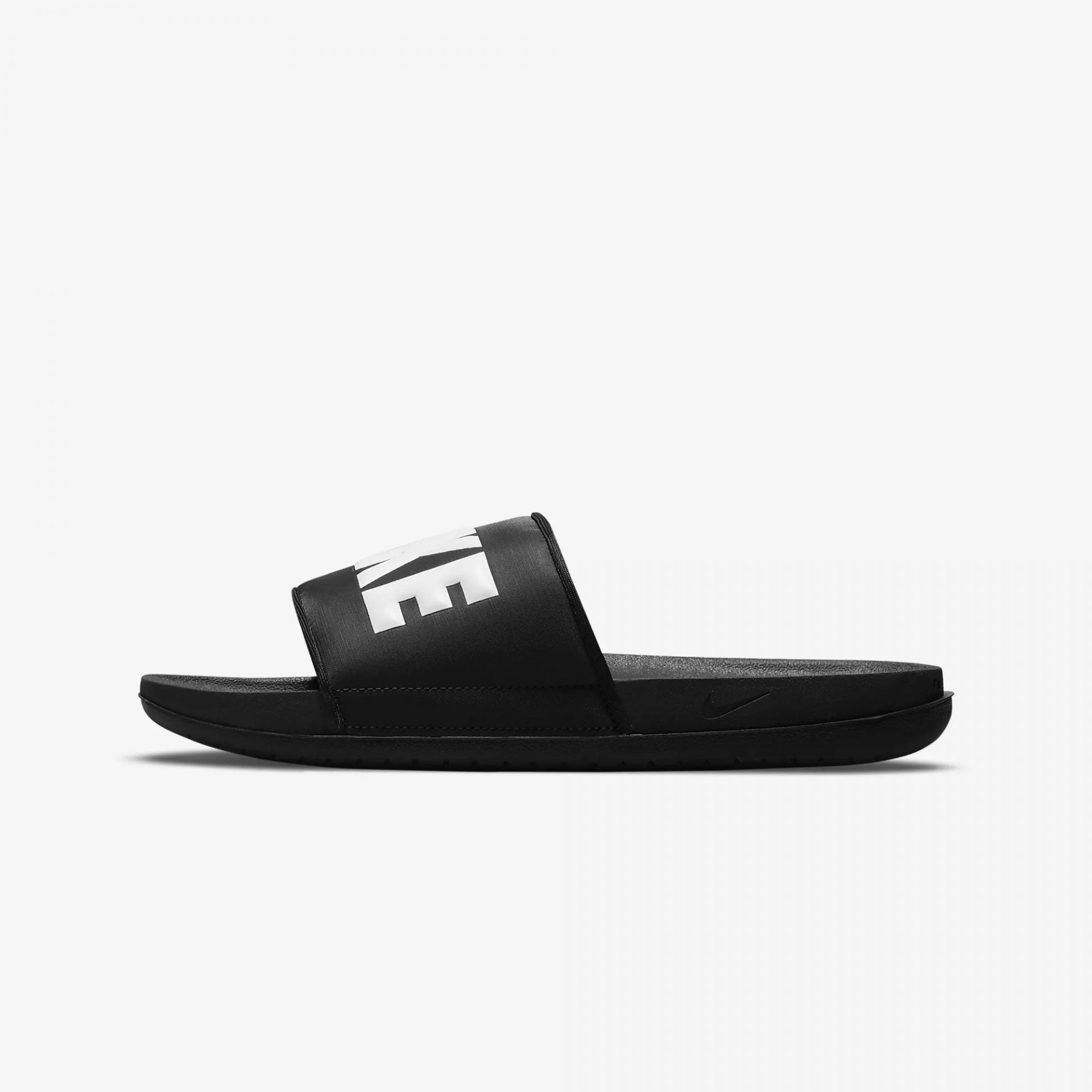 Nike | OFFCOURT SLIDES { BLACK