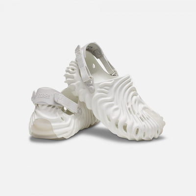Crocs | SALEHE BEMBURY X POLLEX CLOG  { STRATUS