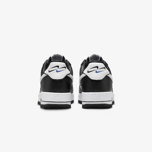 Nike | AIR FORCE 1 '07 LV8 { WHITE/BLACK