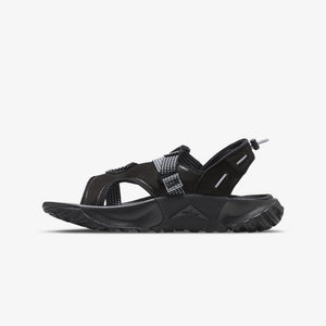 Nike | ONEONTA  { BLACK