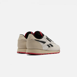 Reebok | LA CASA DE PAPEL CLASSIC LEATHER