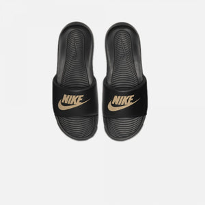 Nike | VICTORI ONE SLIDES