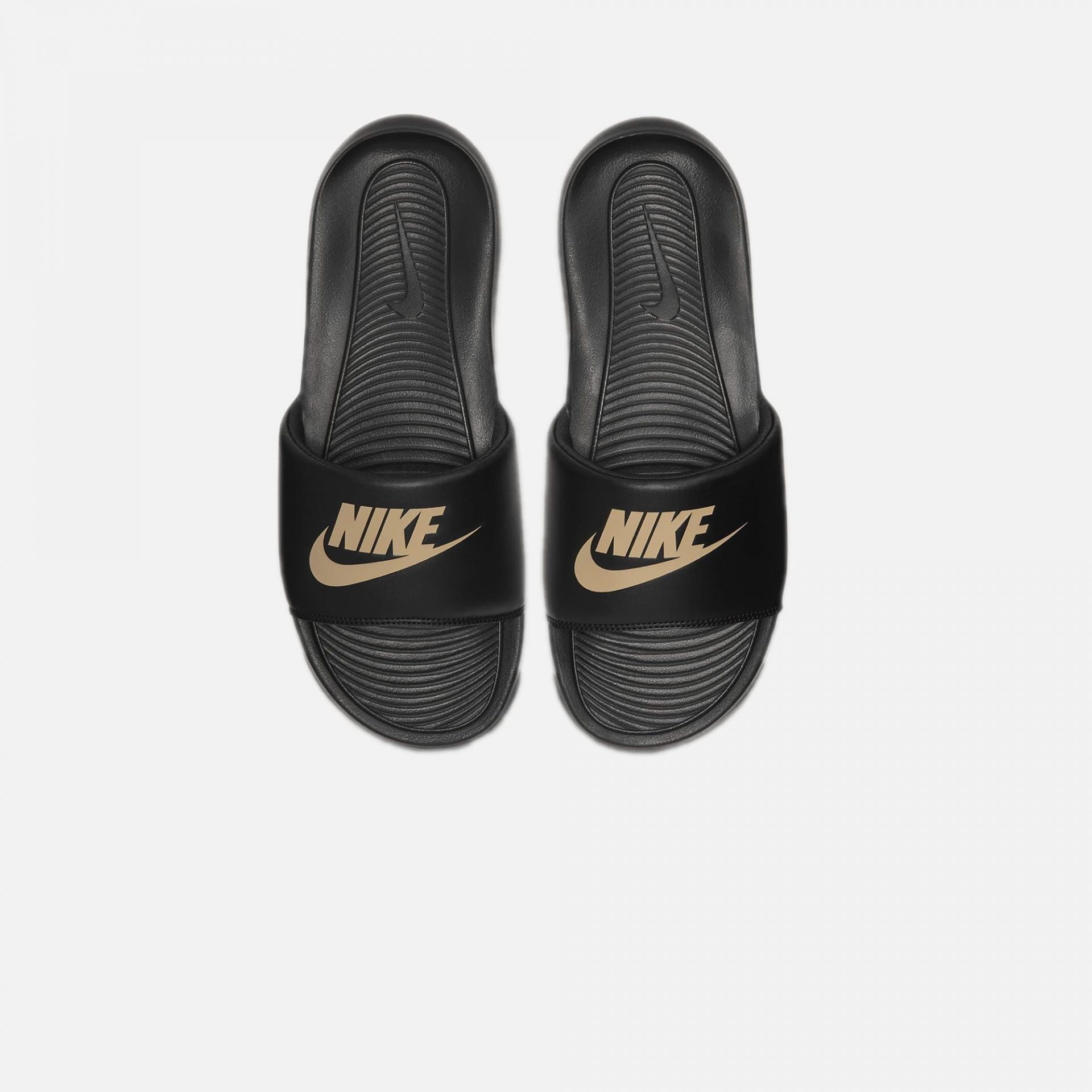 Nike | VICTORI ONE SLIDES