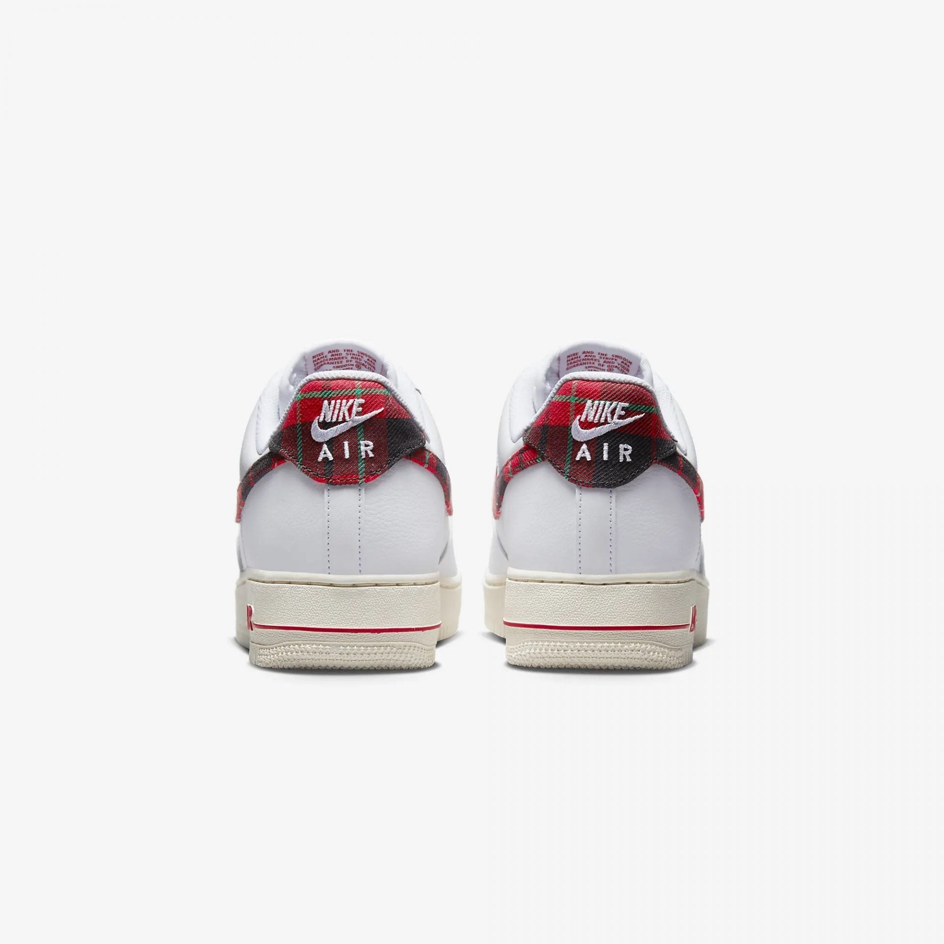 Nike | AIR FORCE 1 '07 LV8 { WHITE