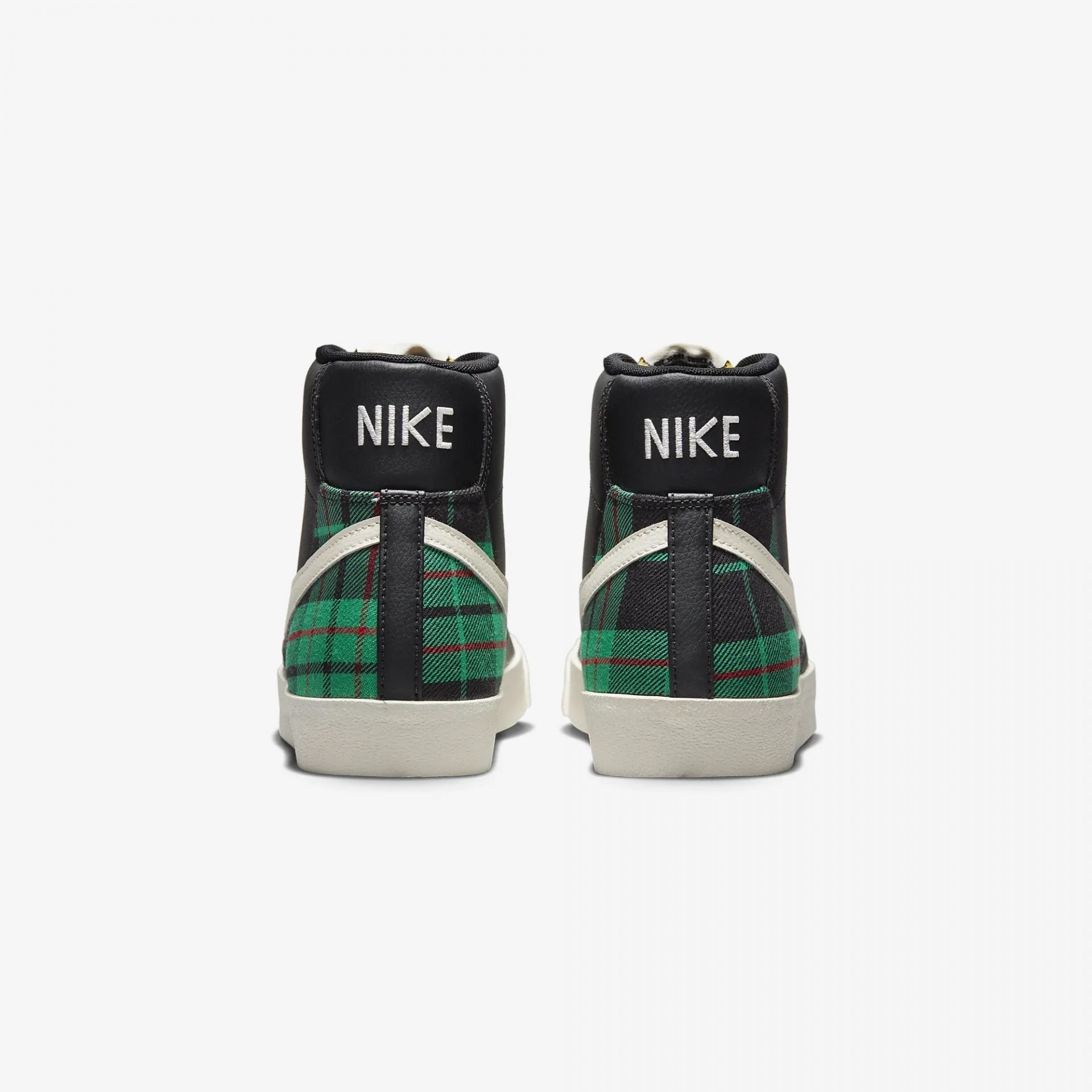 Nike | BLAZER MID '77 PREMIUM { BLACK
