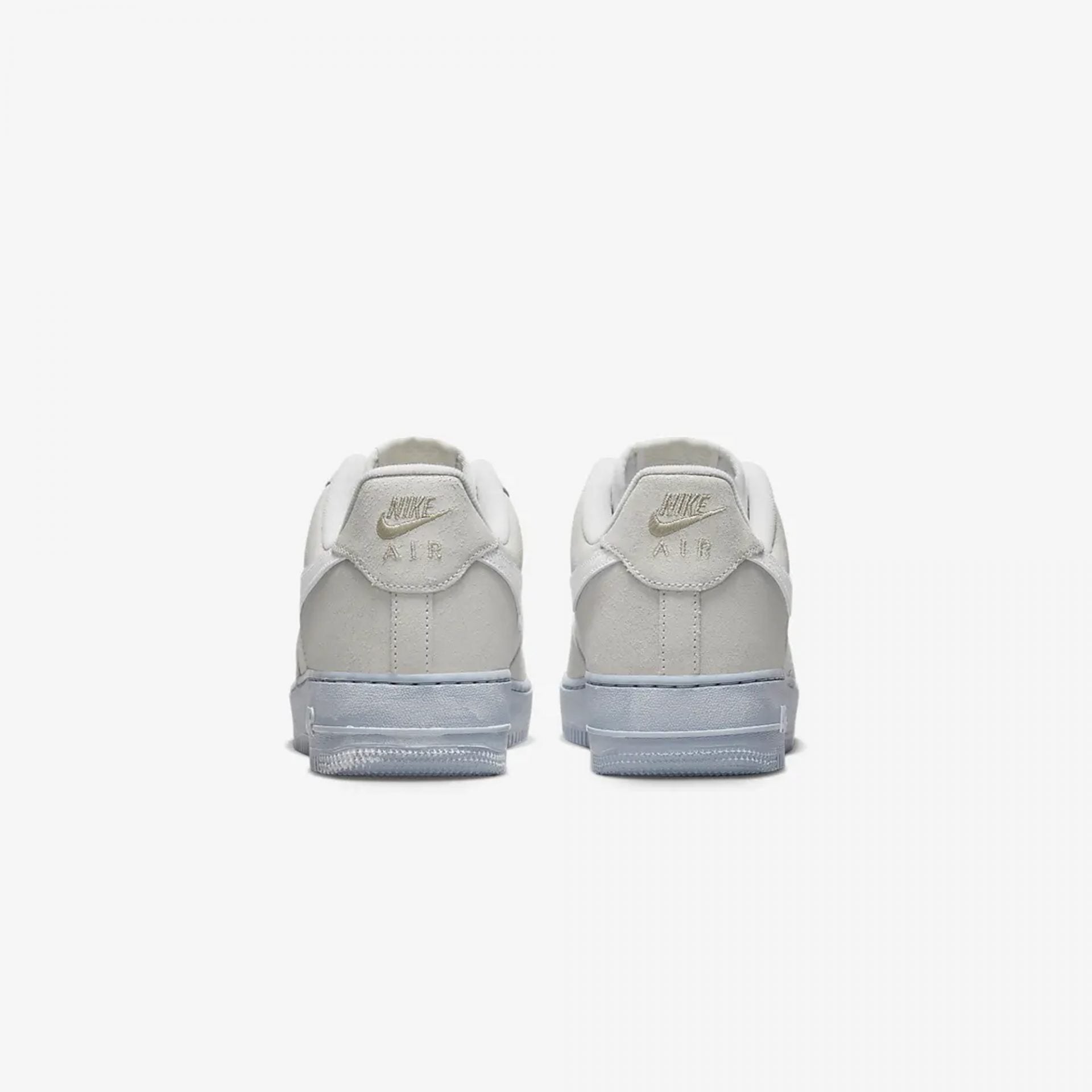 Nike | AIR FORCE 1 '07 LV8 EMB { BLUE WHISPER