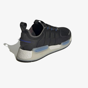 Adidas Originals | NMD_V3  { CORE BLACK/CLOUD WHITE