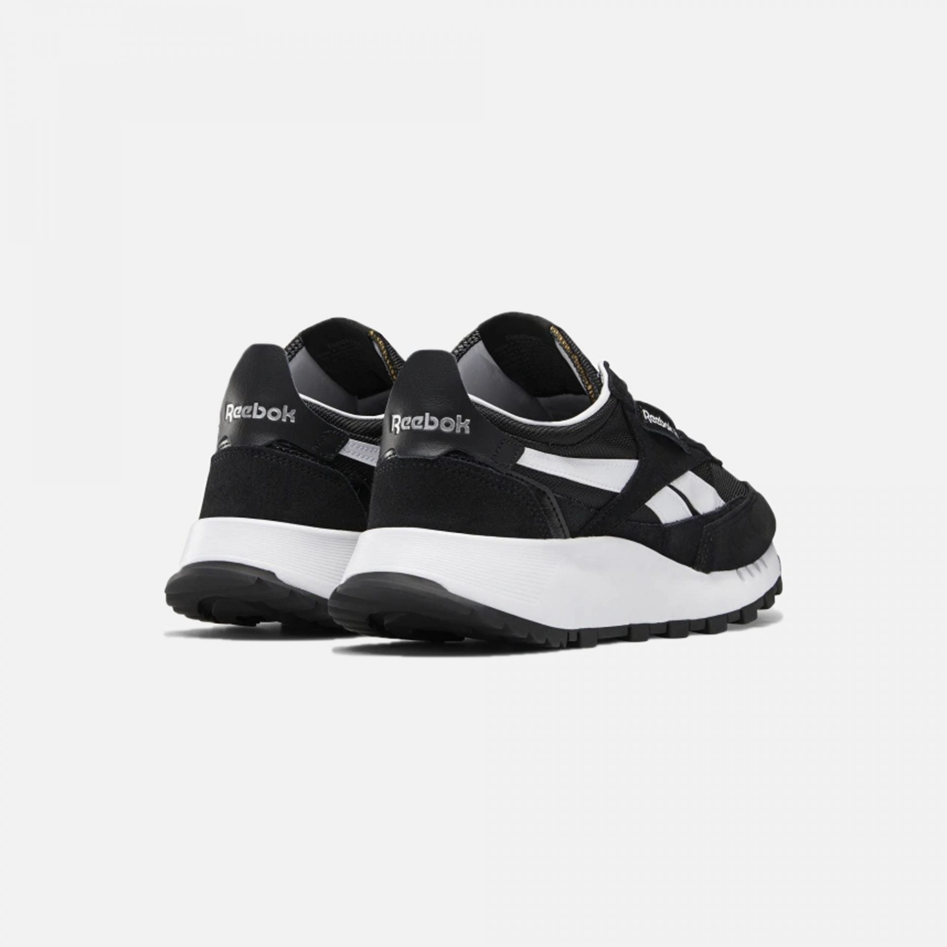 Reebok | CLASSIC LEATHER LEGACY  { CORE BLACK