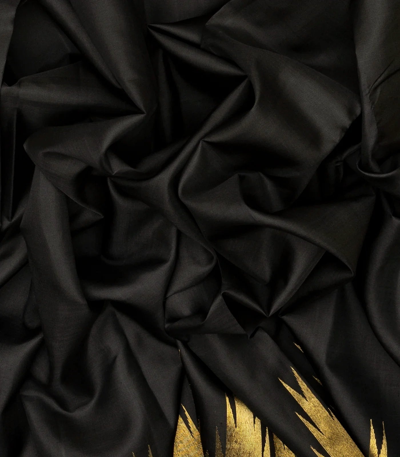 Black Handloom Kanchipuram Silk Saree With Temple Zari Border