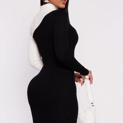 Asymmetrical Keyhole Color Blocked Sweater Dress
