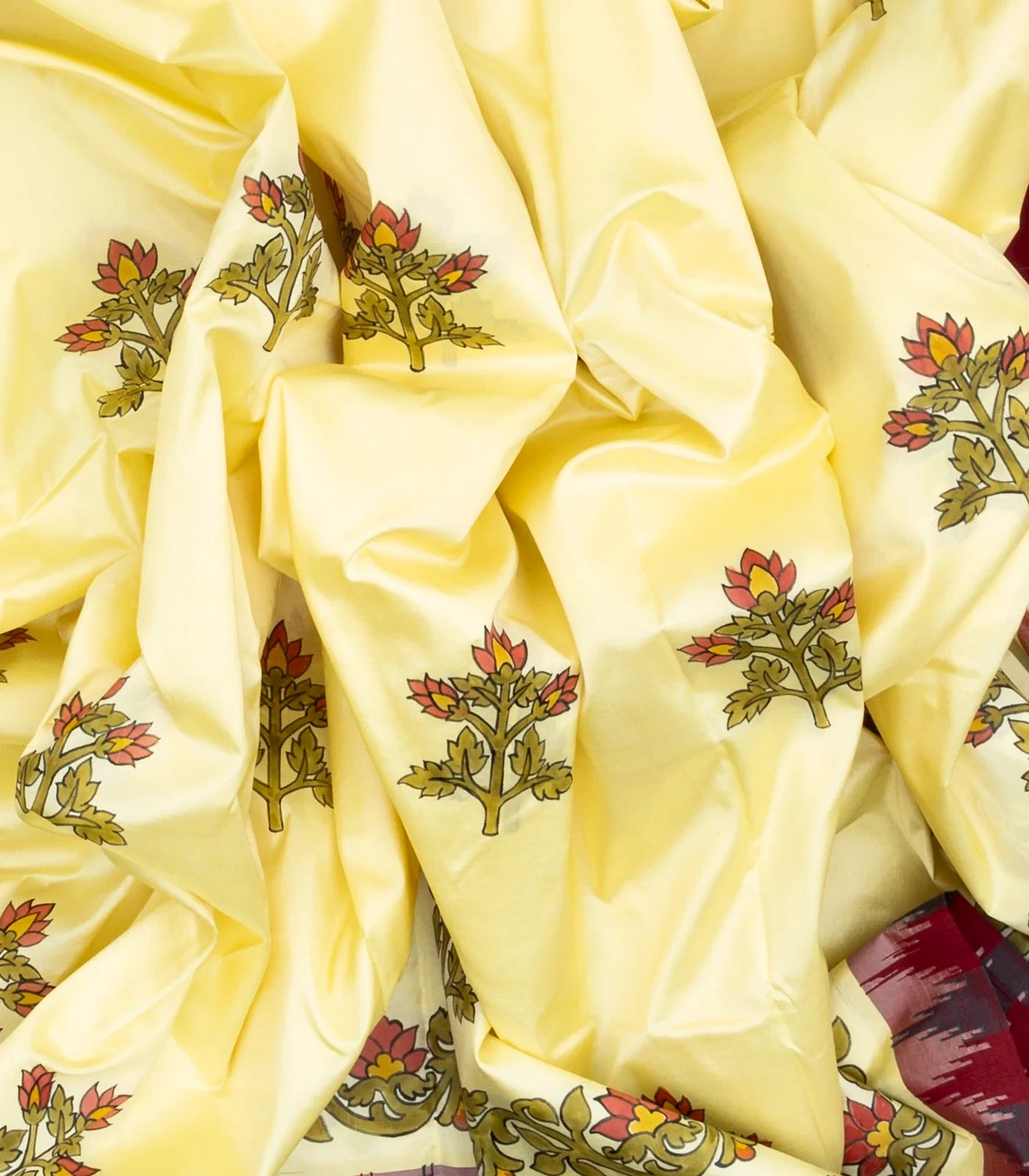 Cream Handwoven Korvai Silk Saree With Hand painted Meena Floral Motifs