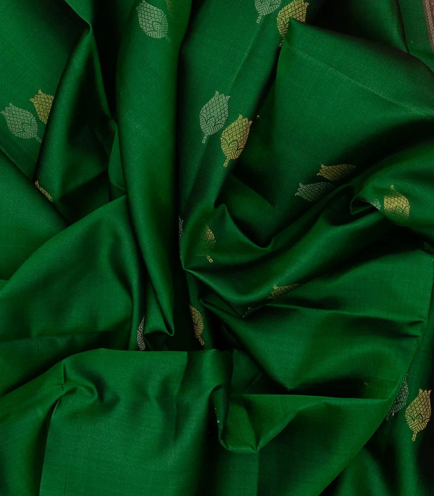 Dark Green Handloom Soft Silk Saree With Buttas & Pink Pallu
