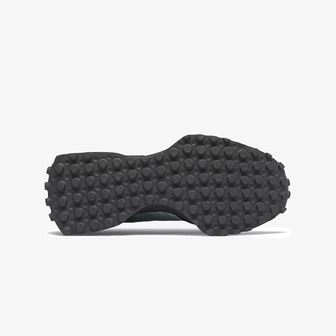 New Balance | 327  { BLACK SUMMER FOG