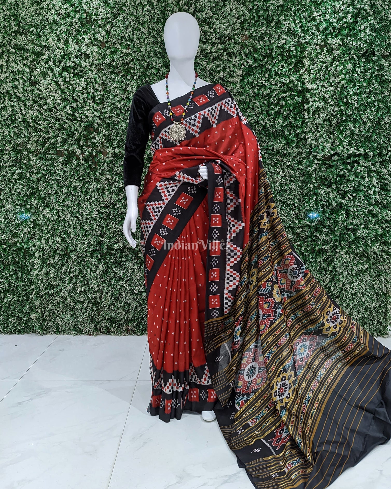 Red Single Butta Border Pasapali Contemporary Silk Saree
