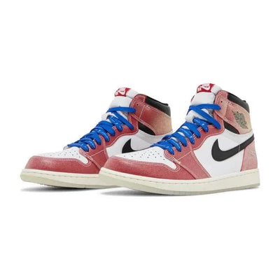 Air Jordan 1 High OG SP Chicago 'Friends & Family' X Trophy Room