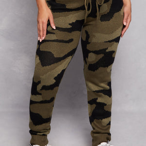 Plus Size Camo Knit Joggers