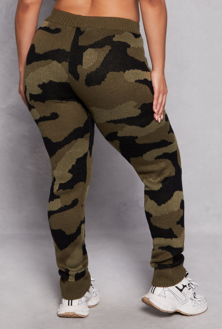 Plus Size Camo Knit Joggers