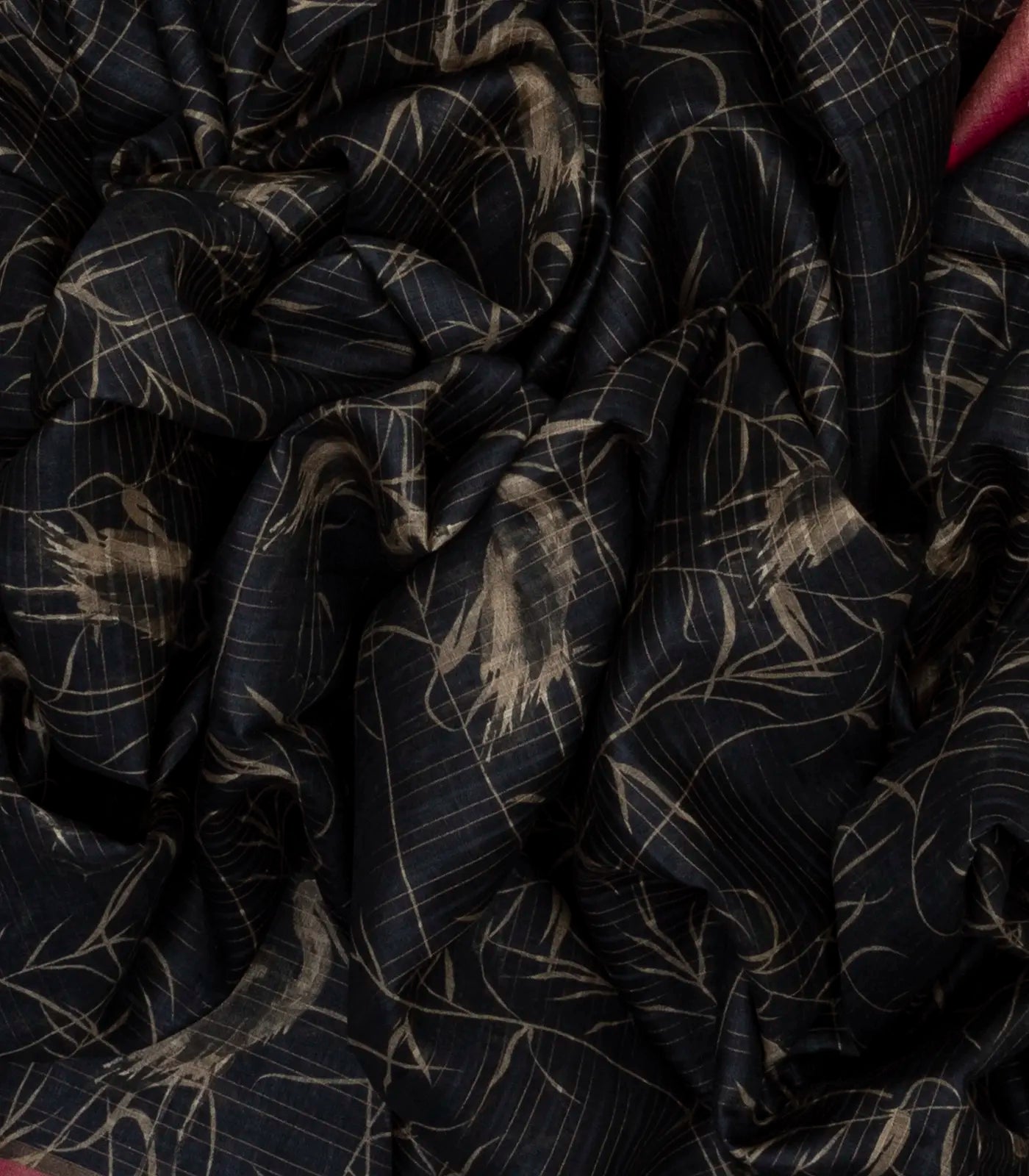 Black Handloom Tussar Silk Saree Printed With Birds Motifs